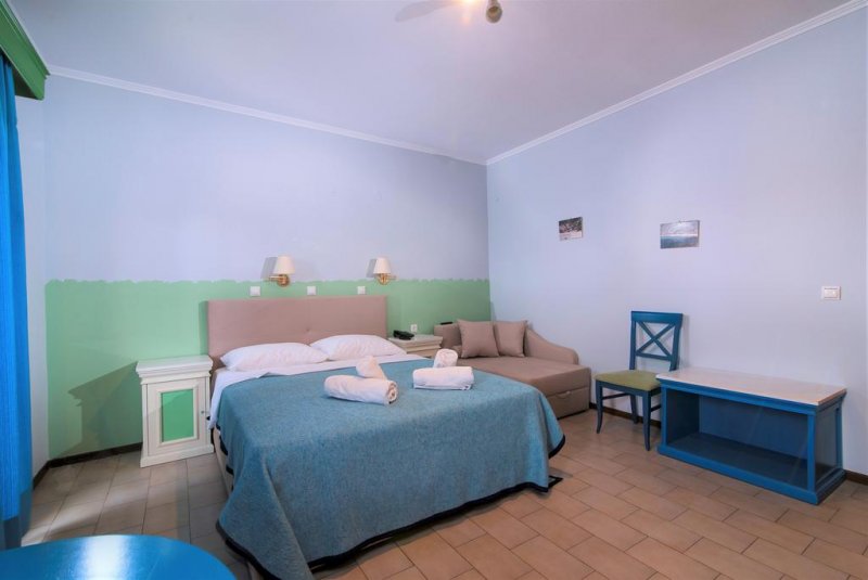 Pegasus Hotel - Снимка 2