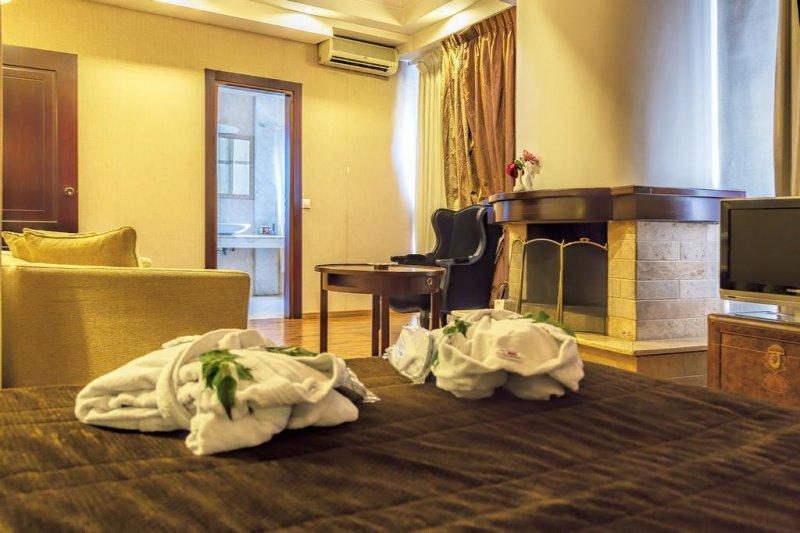 Mediterranean Olympus Hotel - Снимка 2