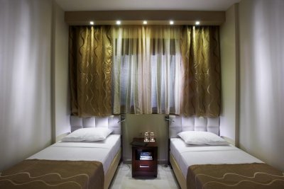 4-You Hotel Apartments - Снимка 4