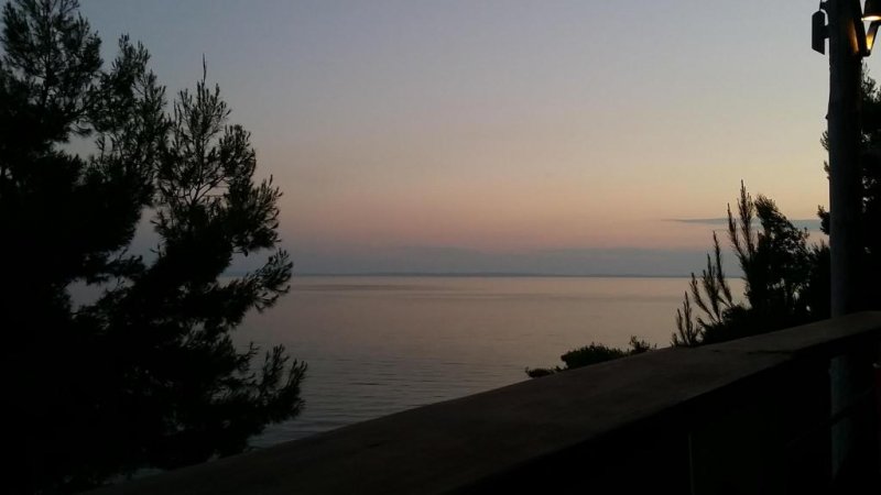 4-You Hotel Apartments - Снимка 2