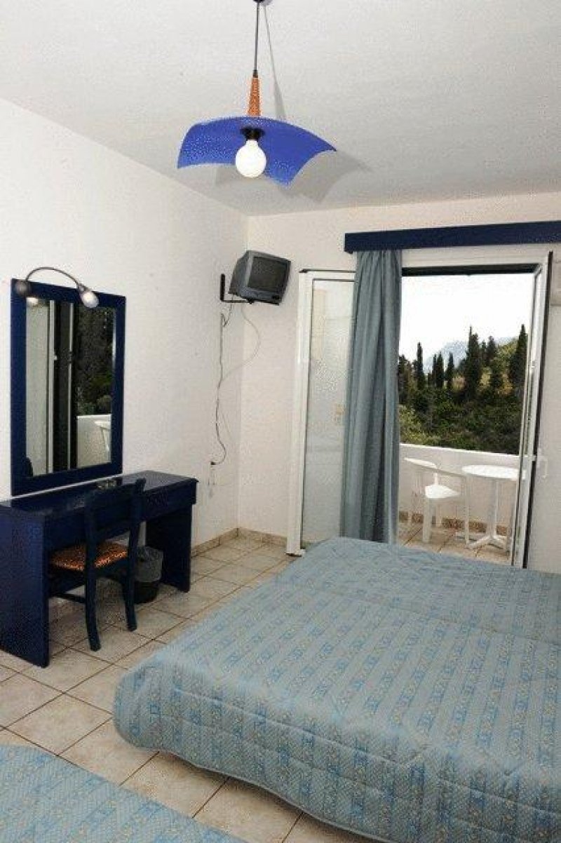 Santa Marina Hotel - Снимка 8