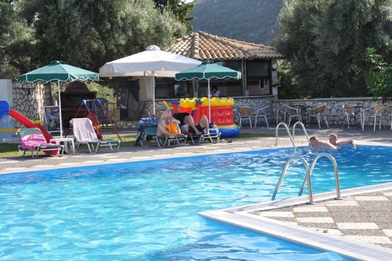 Santa Marina Hotel - Снимка 4