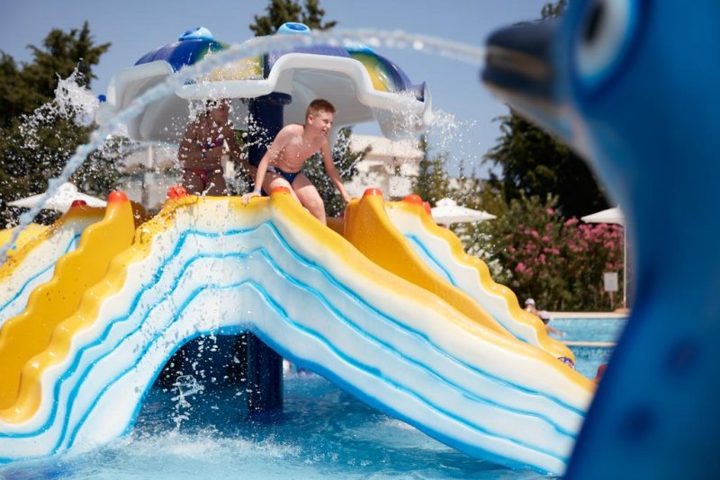 Athos Palace - Снимка 1