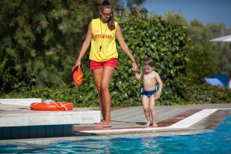 Athos Palace - Снимка 10