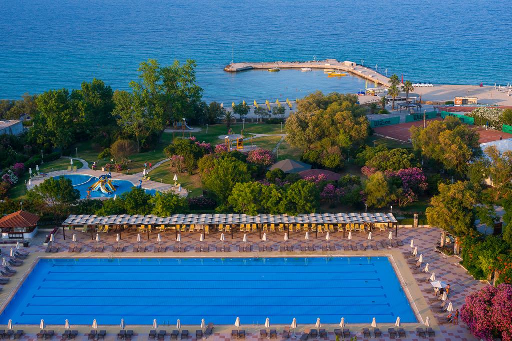 Ранни резервации: 6 нощувки със закуски и вечери в хотел Bomo Athos Palace 4*, Халкидики, Гърция през Юни! - Снимка 30