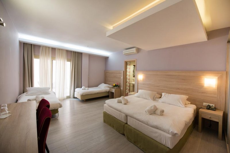 Hotel Lefkas - Снимка 7
