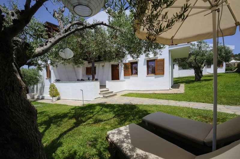 Trikorfo Beach - Снимка 10