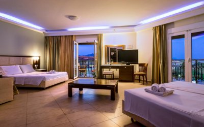 Majestic Hotel & Spa - Снимка 7
