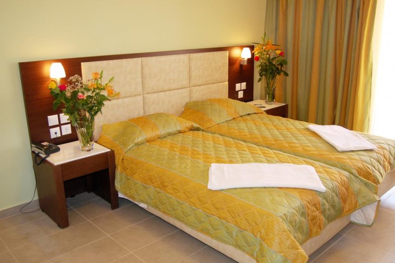 Majestic Hotel & Spa - Снимка 3