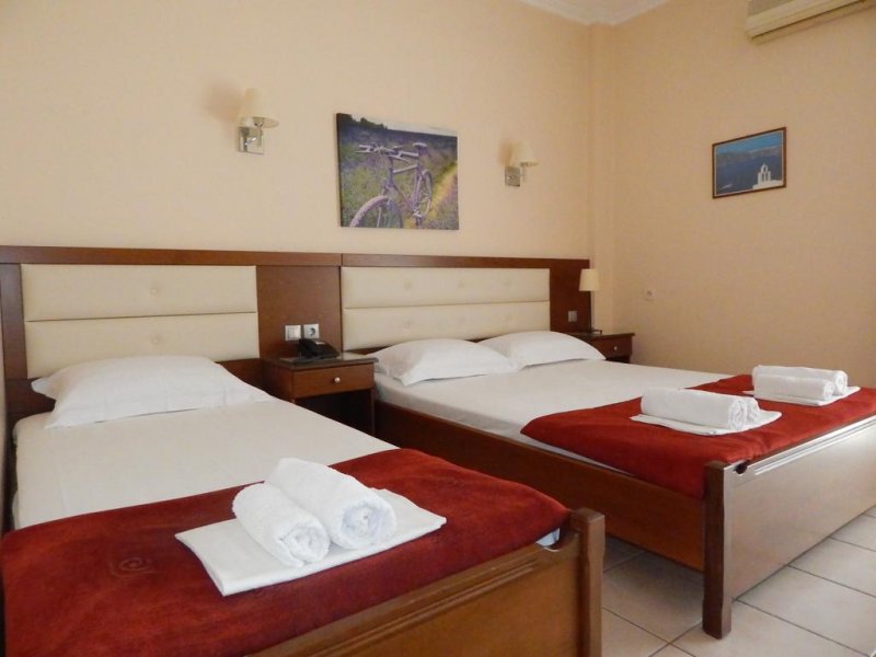 Gold Stern Hotel - Снимка 3