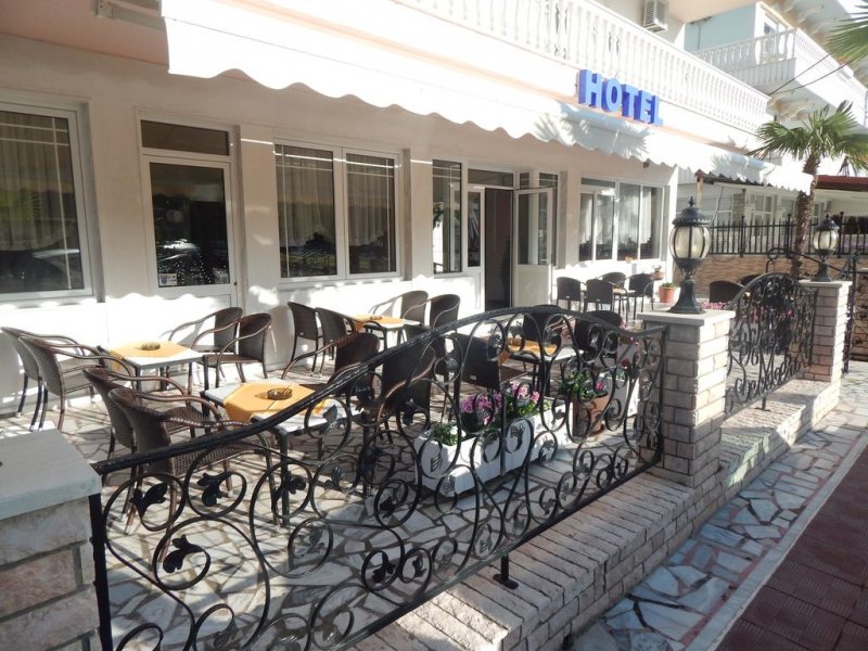 Gold Stern Hotel - Снимка 5