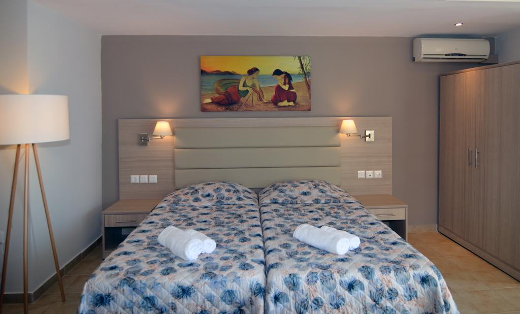 Лято 2019 на първа линия на о. Корфу, Гърция! Нощувка в двойна стая на човек на база All inclusive + басейн  в хотел Belvedere*** - Снимка 4