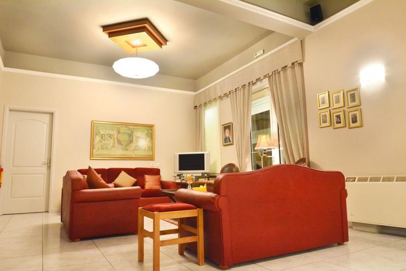 Hotel Ioni - Снимка 9