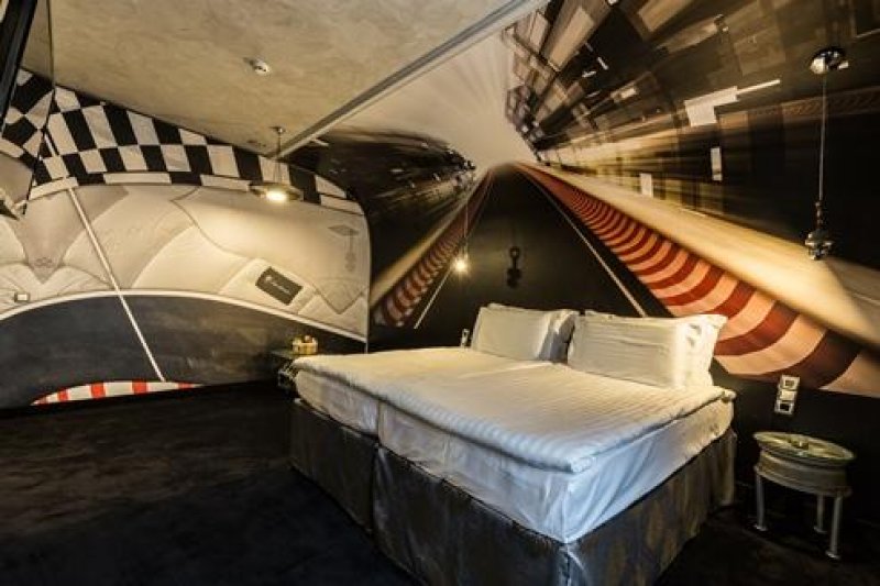 Хотел Дипломат Плаза - Снимка 10