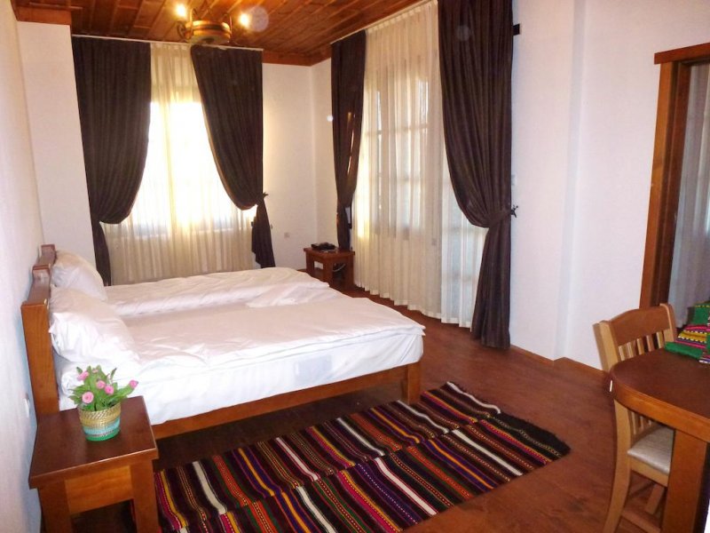 Хотел Лещен - Снимка 7