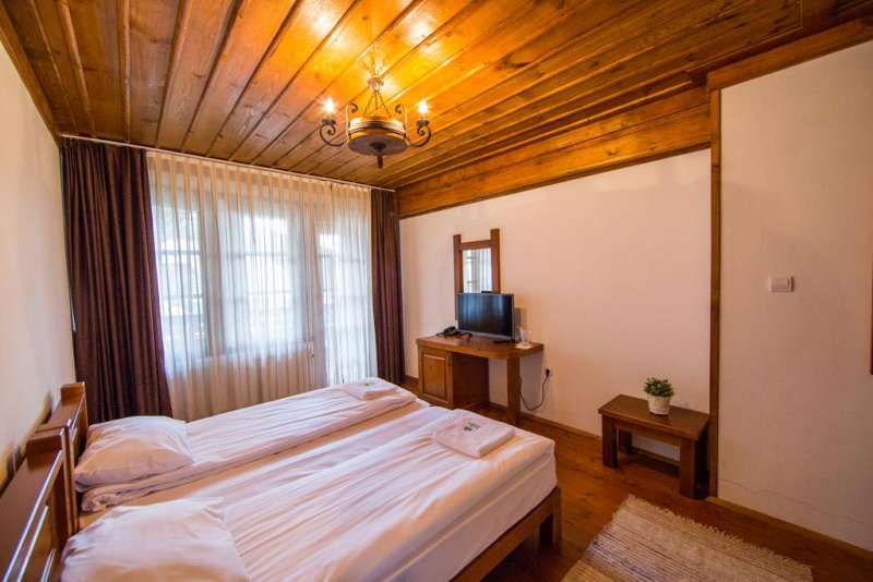 Хотел Лещен - Снимка 11