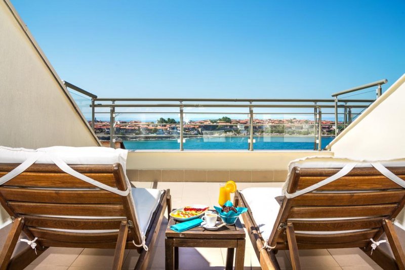 Хотел Корал - Снимка 1