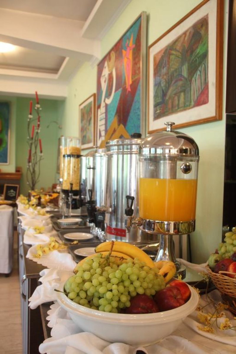 Pegasos Hotel - Снимка 2