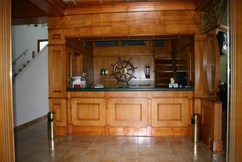 Paradise Inn Hotel - Снимка 2