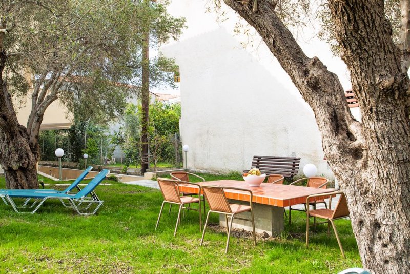 Lemon Garden Villa - Снимка 1