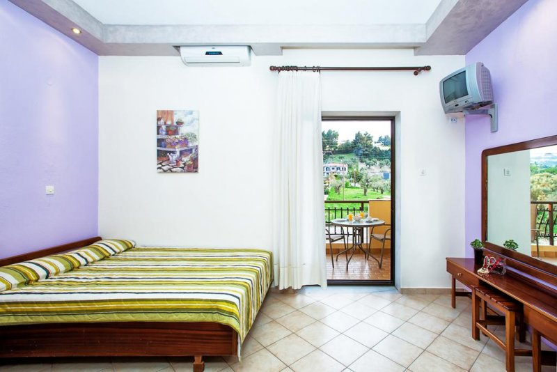 Lemon Garden Villa - Снимка 9