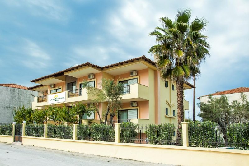 Lemon Garden Villa - Снимка 3