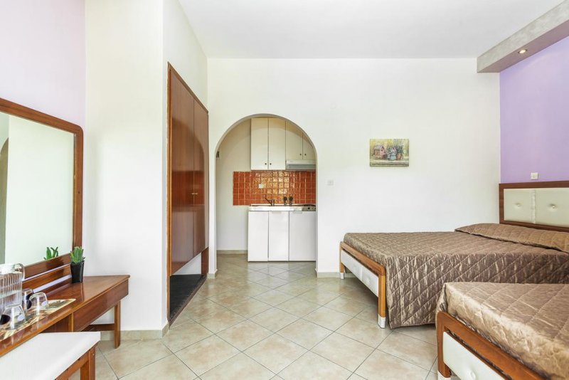 Lemon Garden Villa - Снимка 10