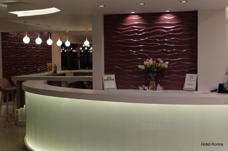 Korina Hotel - Снимка 3