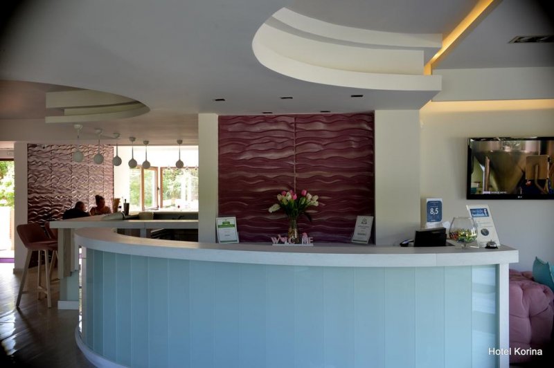 Korina Hotel - Снимка 9