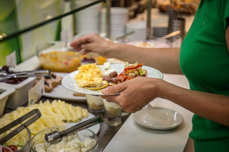 Korina Hotel - Снимка 7