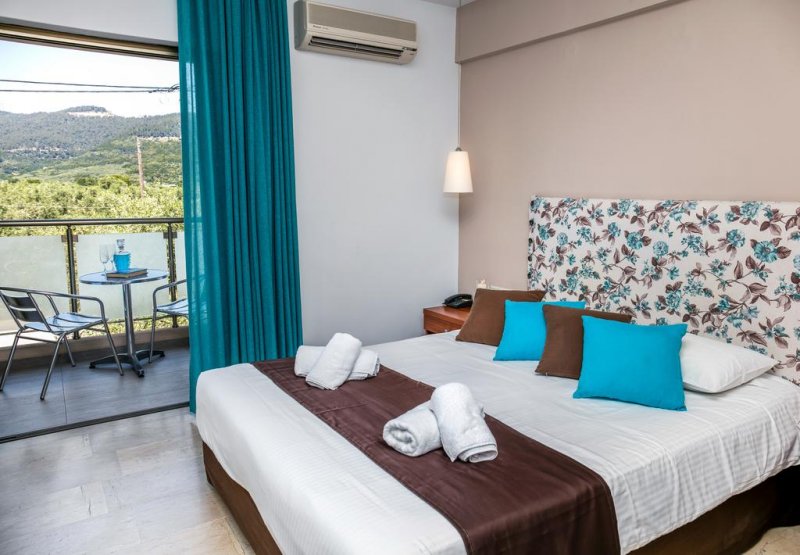 Korina Hotel - Снимка 5