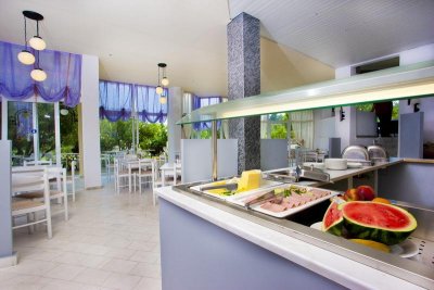 Pashos Hotel - Снимка 6