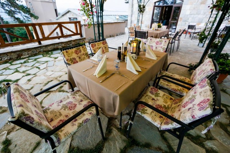 Хотел Валентина Касъл - Снимка 7