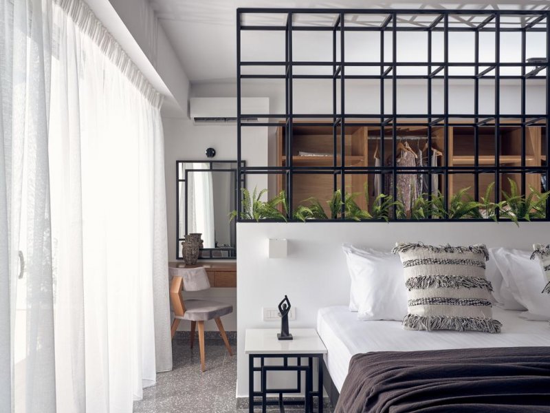 Letsos Hotel - Снимка 3