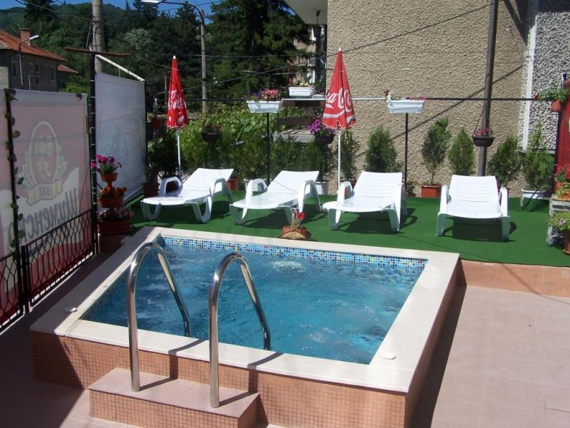 Хотел Витяз Хаус - Снимка 10