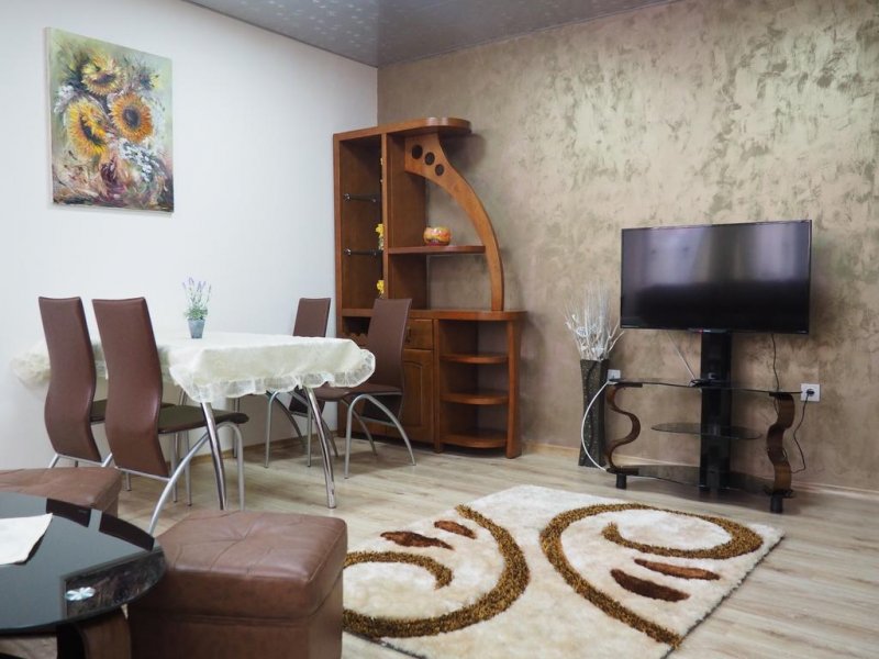 Хотел Коко Хилс - Снимка 1