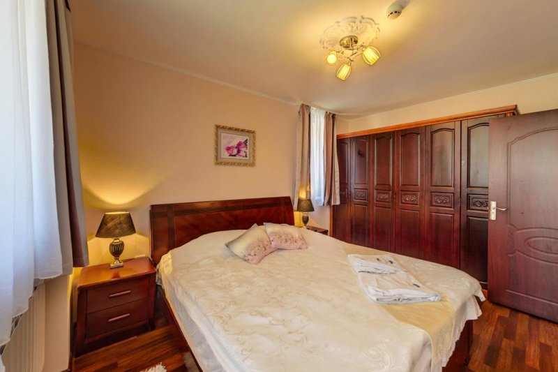 Хотел Коко Хилс - Снимка 7