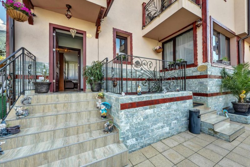 Хотел Коко Хилс - Снимка 8