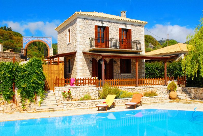 Lefkada Villas - Снимка 0