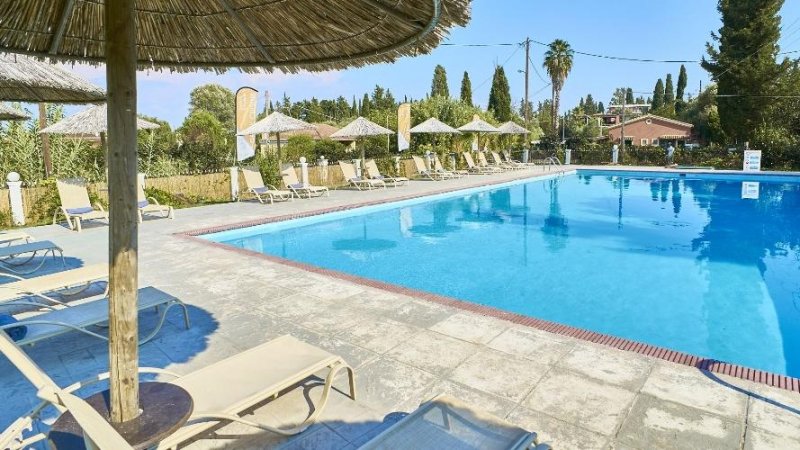 Silver Bay Hotel - Снимка 2