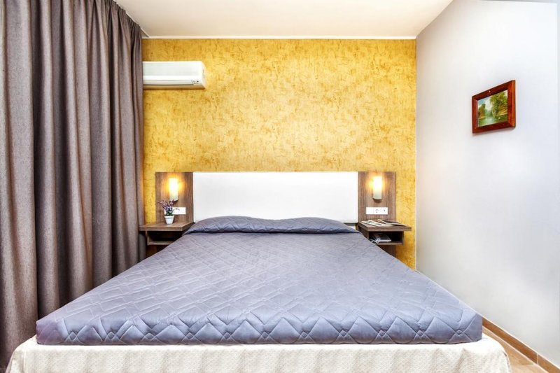 Silver Bay Hotel - Снимка 11