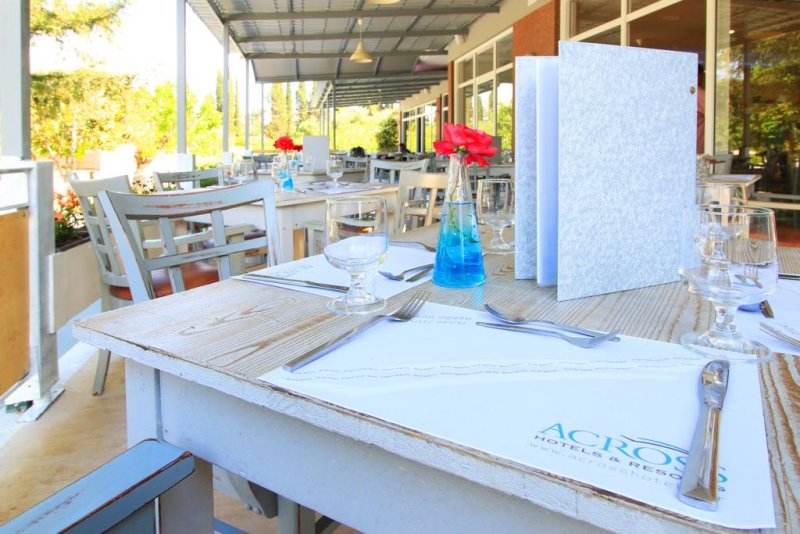 Silver Bay Hotel - Снимка 9