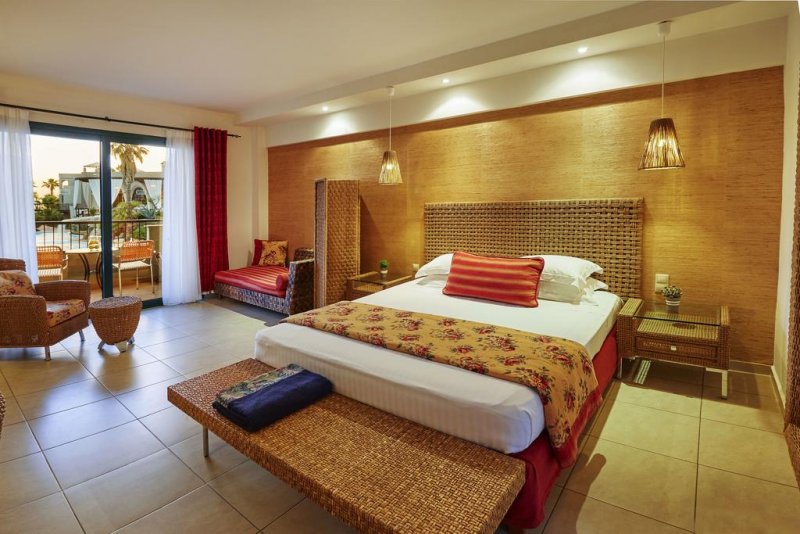 Ilio Mare Hotel - Снимка 3