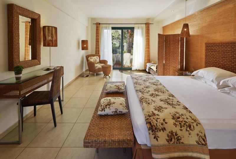 Ilio Mare Hotel - Снимка 1