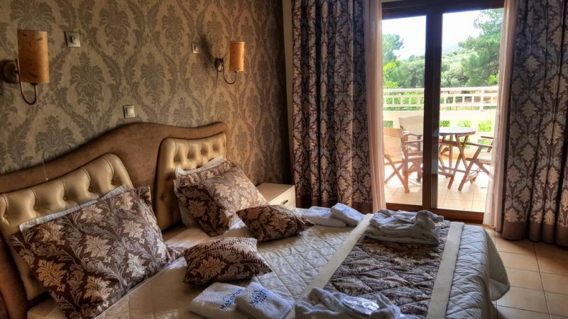 Maranton Beach Hotel - Снимка 11