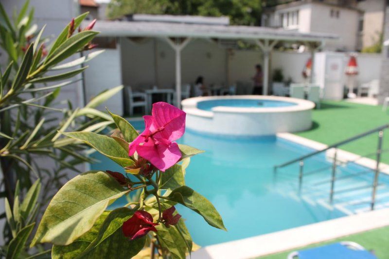 Хотел Свети Георги - Снимка 1