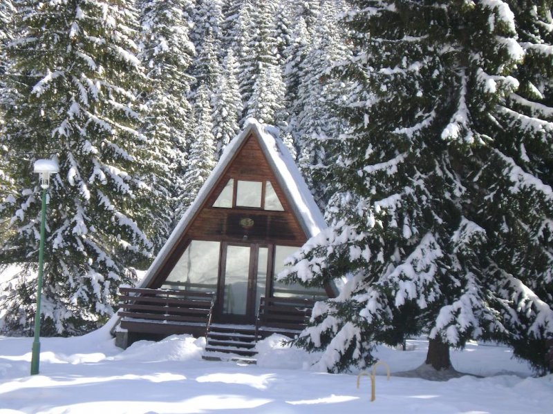 Вилно селище Малина - Снимка 0