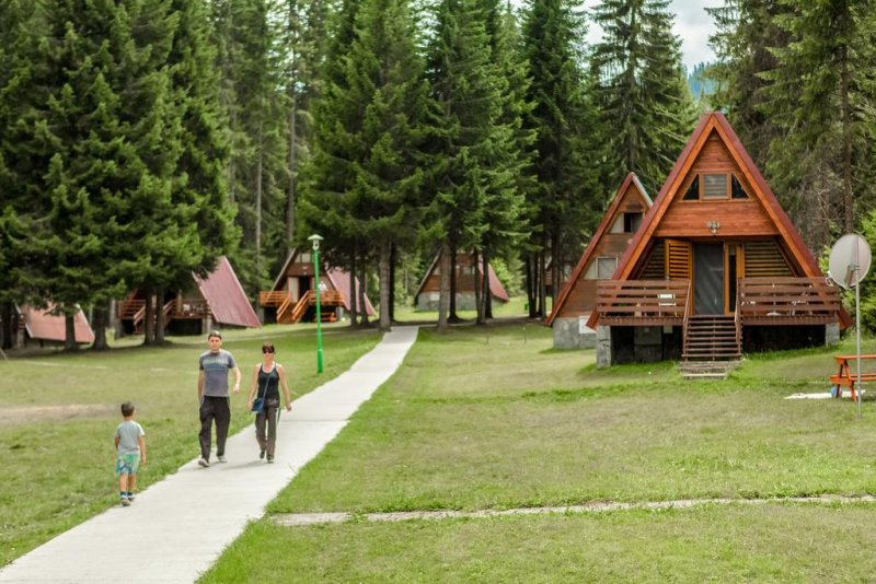 Вилно селище Малина - Снимка 1