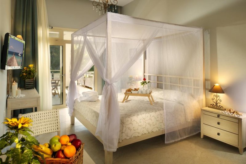 Portes Beach Hotel - Снимка 8