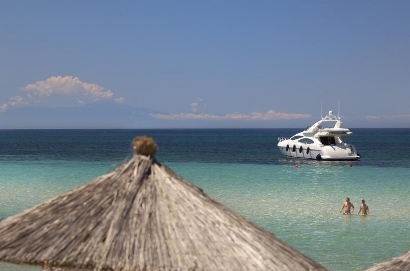 Portes Beach Hotel - Снимка 7